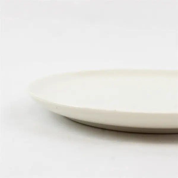 Lot Of 4 Syracuse Brand Serene Pattern White Ceramic Salad Plates 8.25"