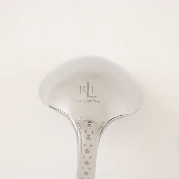 Set of 2 Unbranded Stainless Tablespoons 8.25in Used Flatware