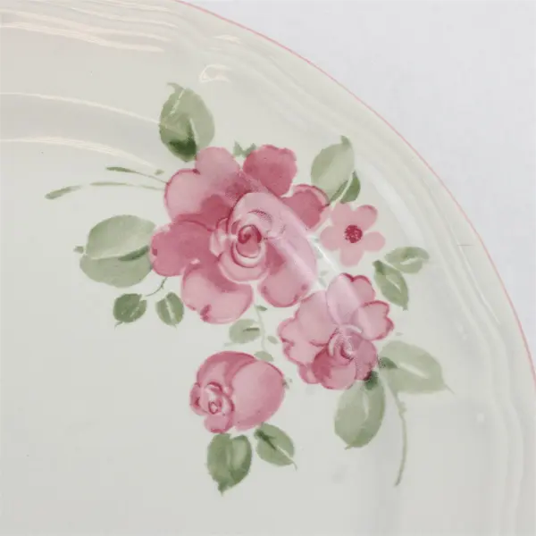 Lot Of 6 Gibson Designs Roseland Pattern Floral Ceramic Dinner Plates 10.75"