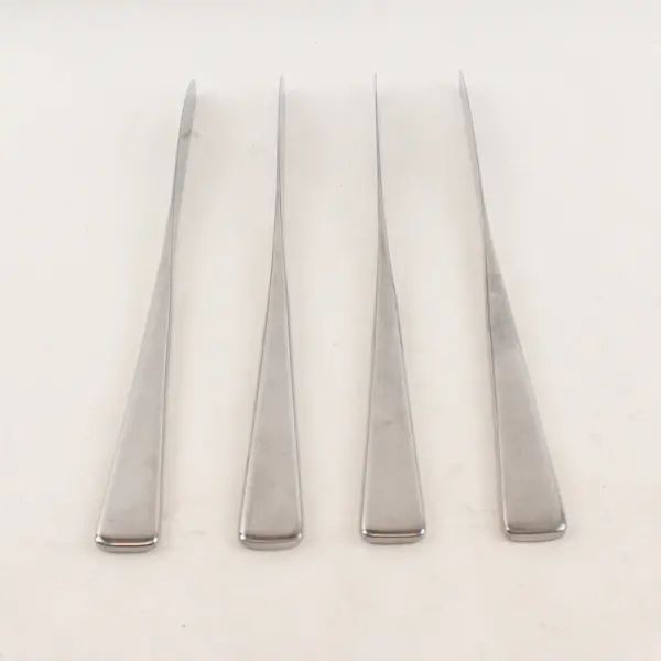 Set of 4 Studio William Stainless Steel Modern Dining Knives