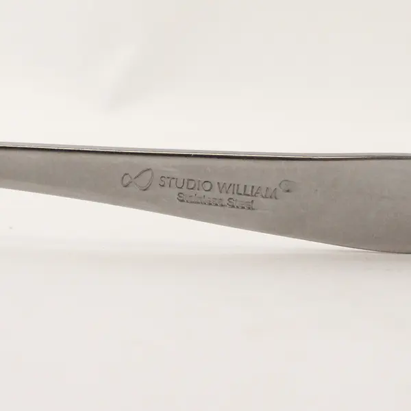 Lot of 3 Studio William Stainless 2 Knives & 1 Oval Spoon