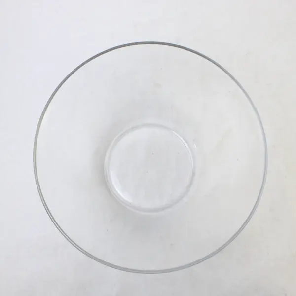 Arcoroc France Brand Clear Glass No Matter Mixing Bowl 9.25" Round 4.5" Tall