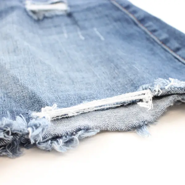 WAX Jean LA Women's/Juniors Size L Medium Wash Distressed Stretch Denim Skirt