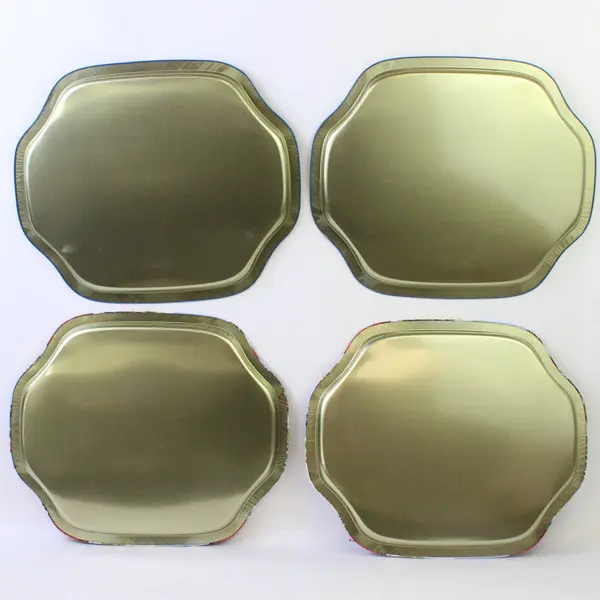 Lot of 4 Tin Holiday Serving Trays Christmas Snowy Greeting Card Designs