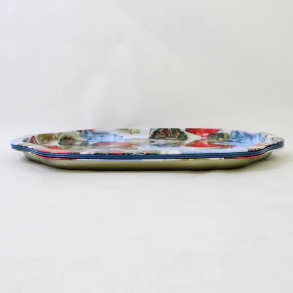 Lot of 4 Tin Holiday Serving Trays Christmas Snowy Greeting Card Designs