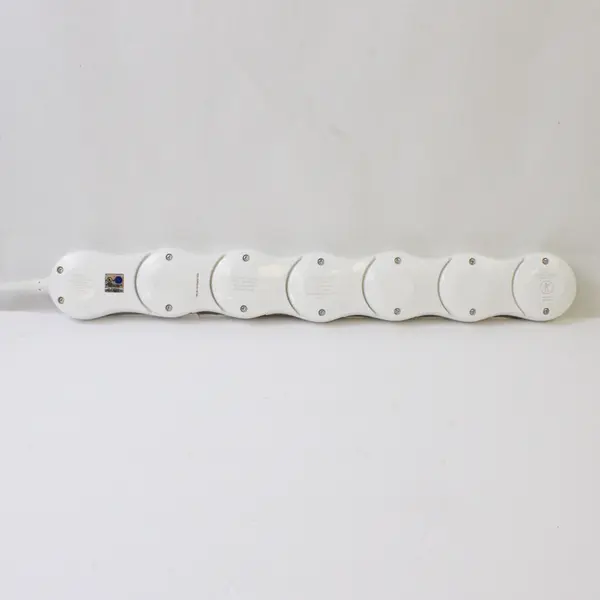 Quirky Pivot Power 6-Outlet Flexible Surge Protector Strip - Used/Untested