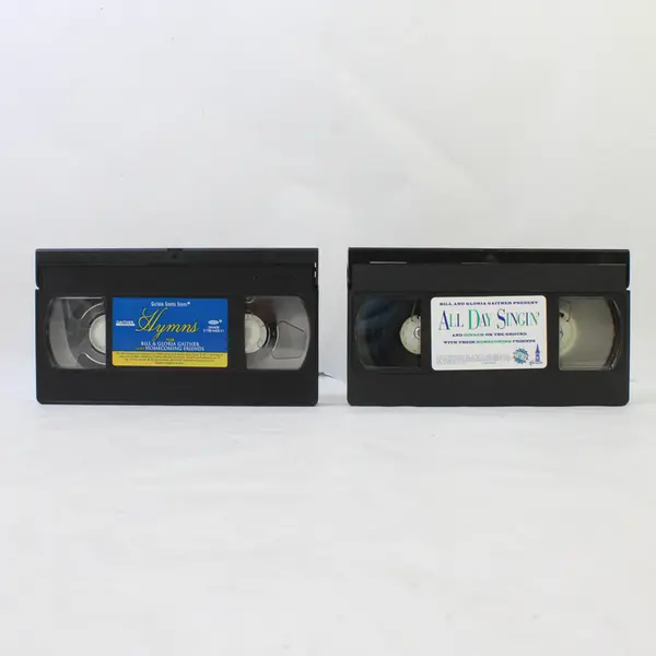 Lot of 2 Bill & Gloria Gaither VHS Tapes - Hymns / All Day Singin' Gospel
