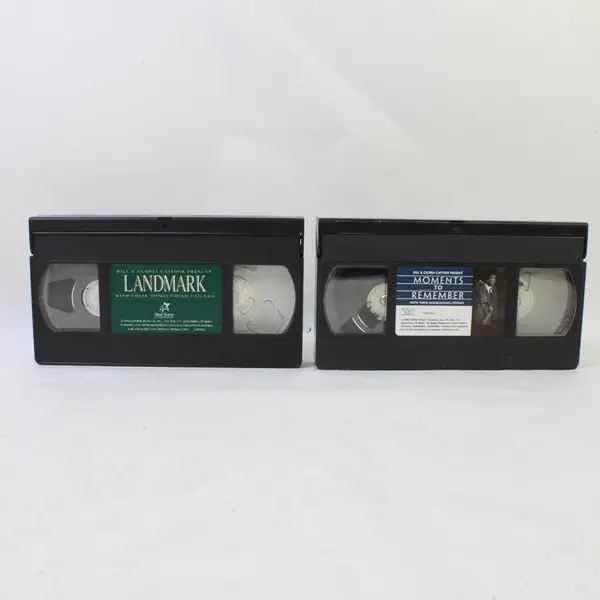 Lot of 2 VHS Bill & Gloria Gaither - Landmark / Moments to Remember
