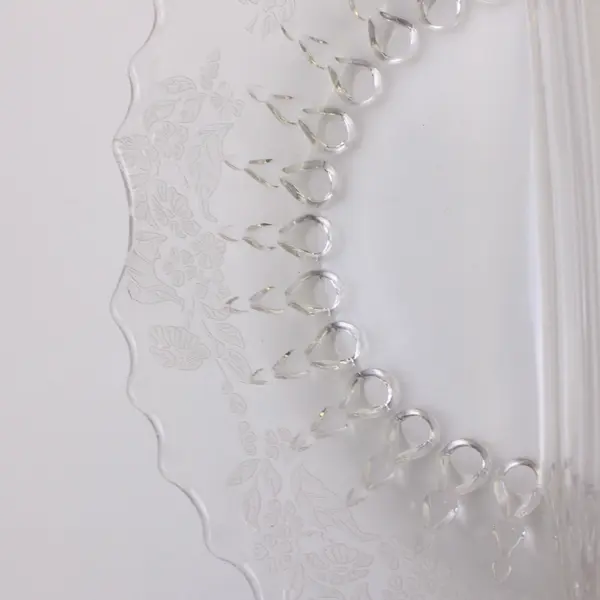 New Martinsville Glass Radiance Relish Dish 8.25" Etched with Meadow Wreath