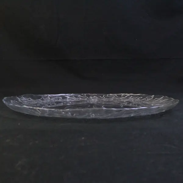 Arcoroc Happy Holidays Christmas Wreath Etched Glass Serving Platter 12.75"