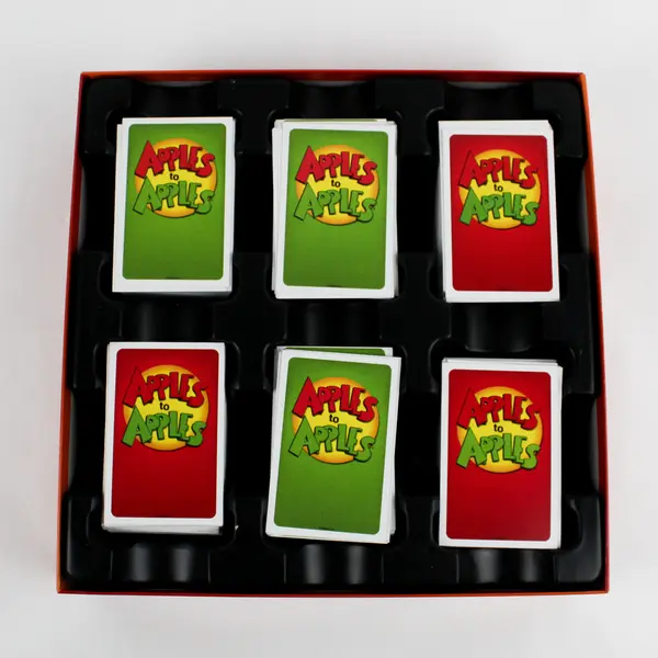 2007 Mattel Apples to Apples Complete Card Game