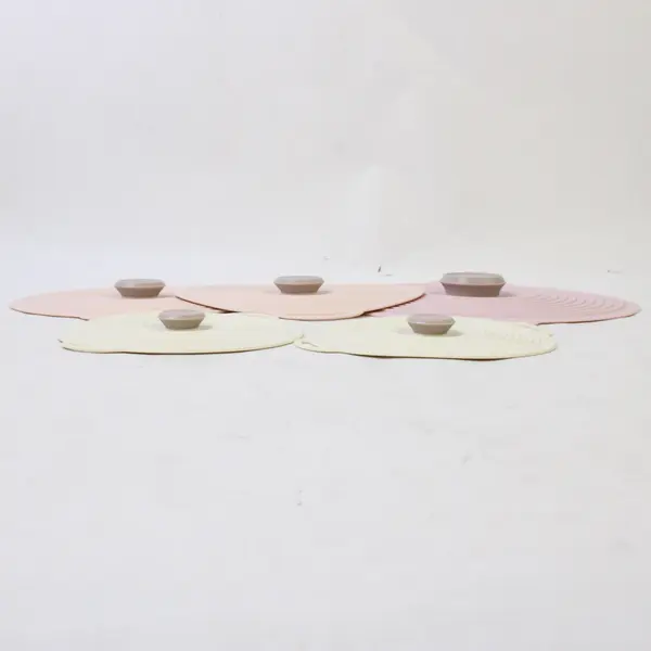 Lot Of 8 Unbranded Matching Round Reusable Silicone Lids Multisizes 4" - 13"
