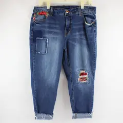 Y2K Faded Glory Women's 16W Floral Embroidered Distressed Cuffed Denim Jeans