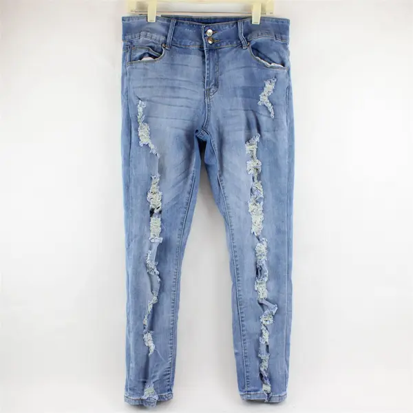 Almost Famous Juniors Size 13 Light Wash Distressed Denim Skinny Jeans
