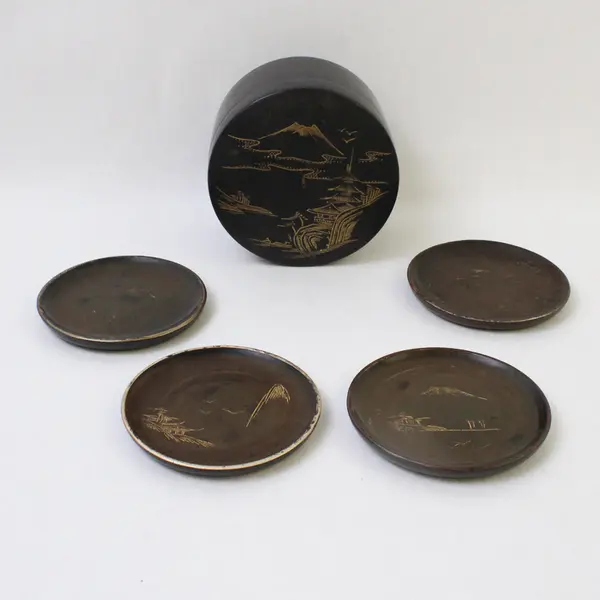 Vintage Mid-Century Japanese Lacquer Coasters Set w/ Box - Black