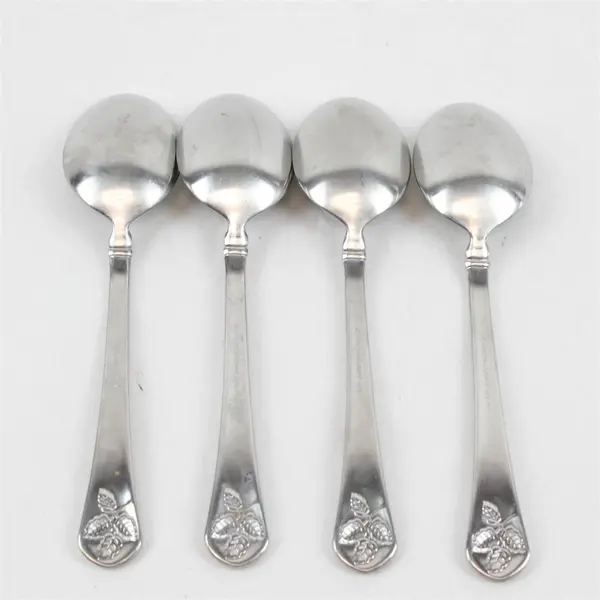 Lot of 4 Yamazaki Tapestry Bouquet Stainless Steel Dinner Spoons 7.5"