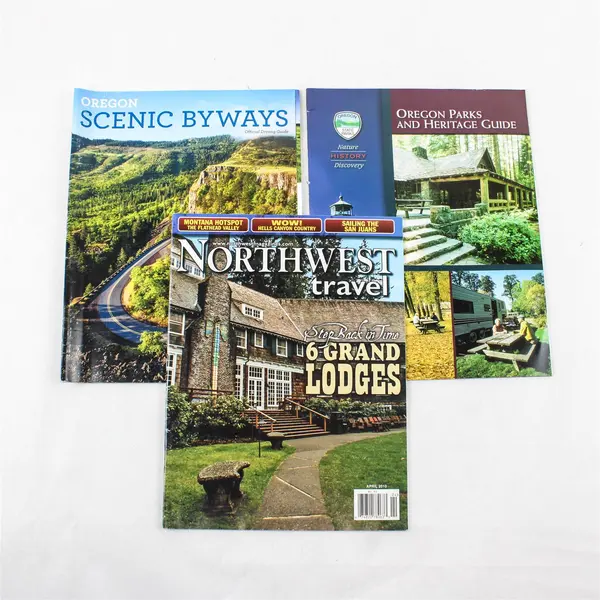 Lot of 3 Magazines: Northwest Travel Apr 2010, Oregon Parks 02-03, Scenic Byways