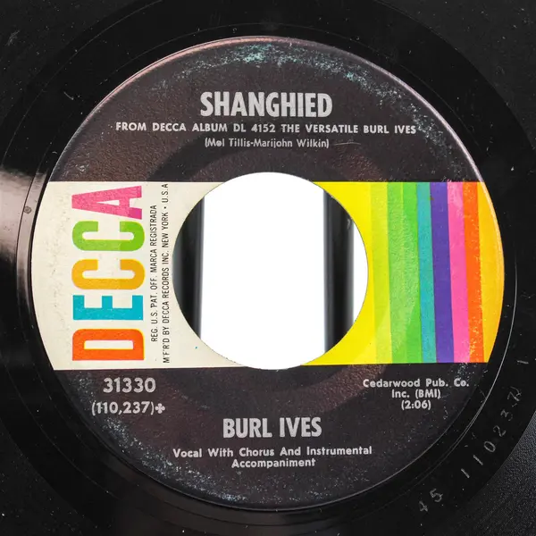 Burl Ives - A Little Bitty Tear / Shanghied  7" Vinyl Record