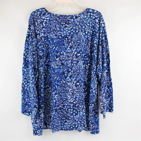 Roaman's Blue Floral Pattern Long-Sleeved V-Neck T-Shirt Women's 2X 26/28