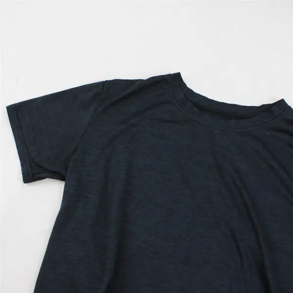 Real Essentials Black Activewear T-Shirt Boys' Size Large