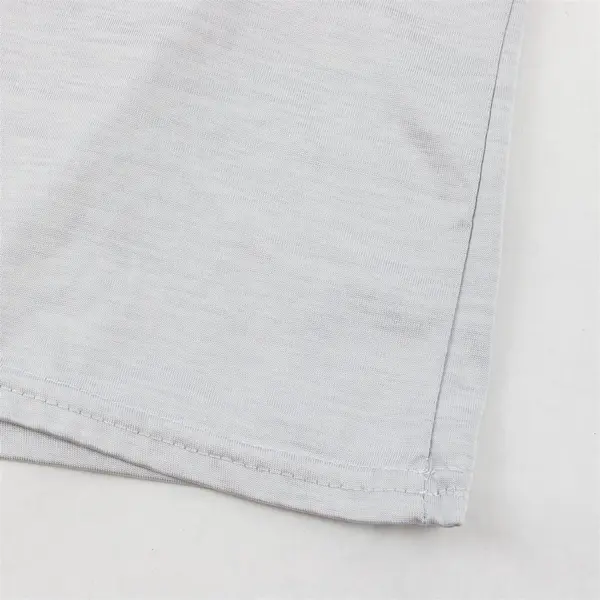 Real Essentials Light Gray Activewear T-Shirt Boys' Size Large