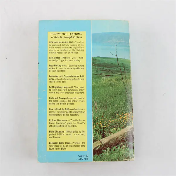 New American Bible St Joseph Medium Size Edition 1970 Paperback