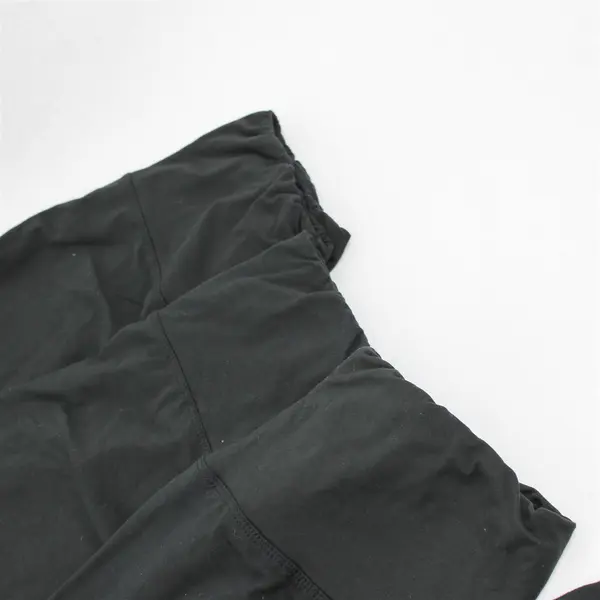 Lot of 4 Unbranded Women's XL Black Capri Length Stretch Leggings
