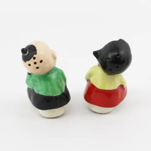 Vintage Japanese Children Sitting Beside A Pagoda 3-pc Salt & Pepper Shaker Set