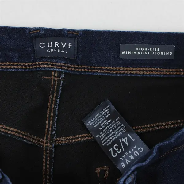 Curve Appeal Dark Wash High-Rise Minimalist Jegging Women's Size 14/32