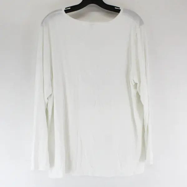 Old Navy Grammy Christmas White V-Neck Long-Sleeved T-Shirt Women's XL