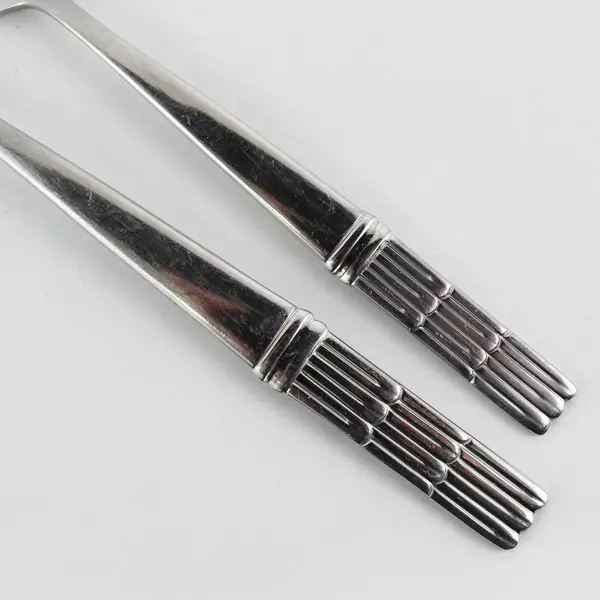 Lot of 4 Oneida Silver Unknown Pattern 18/10 SS 2 Salad 2 Dinner Forks Good