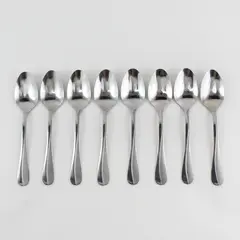 Lot of 8 Stainless Oval Shaped Soup Spoons Made in China 7" Long Good Condition
