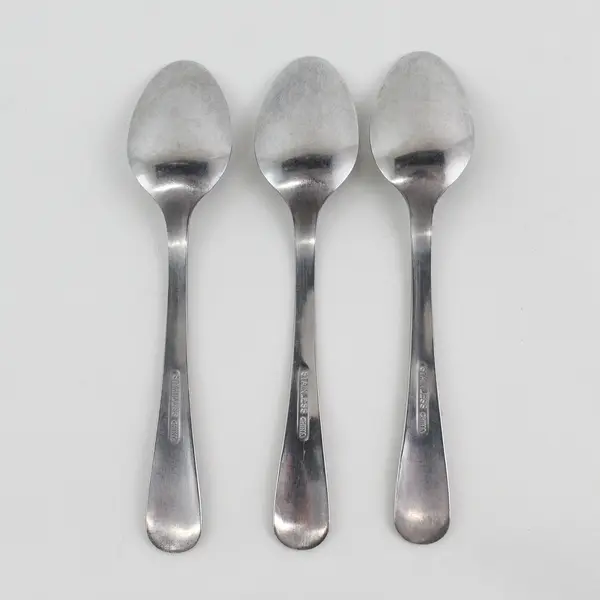 Lot of 3 Unbranded Stainless Teaspoons Made in China 6.25" Long Good Condition
