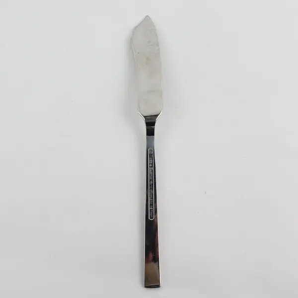 Reed & Barton Flatware Unknown Pattern 18/10 Stainless Butter Knife 7" Good