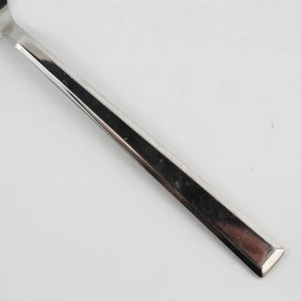 Reed & Barton Flatware Unknown Pattern 18/10 Stainless Butter Knife 7" Good