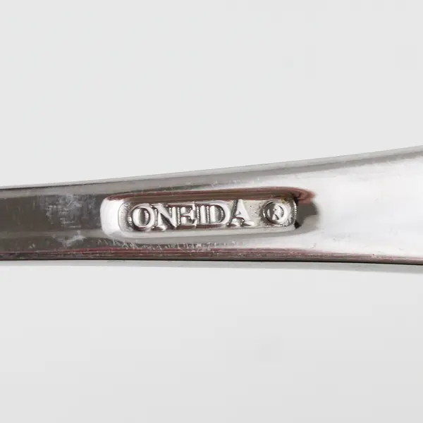 Lot of 2 Oneida Silver Icarus Pattern 18/10 Stainless Dinner Forks China 8"