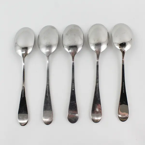 Lot of 5 Oneida Silver Icarus Pattern 18/10 SS Oval Soup Spoons From China 7.75"