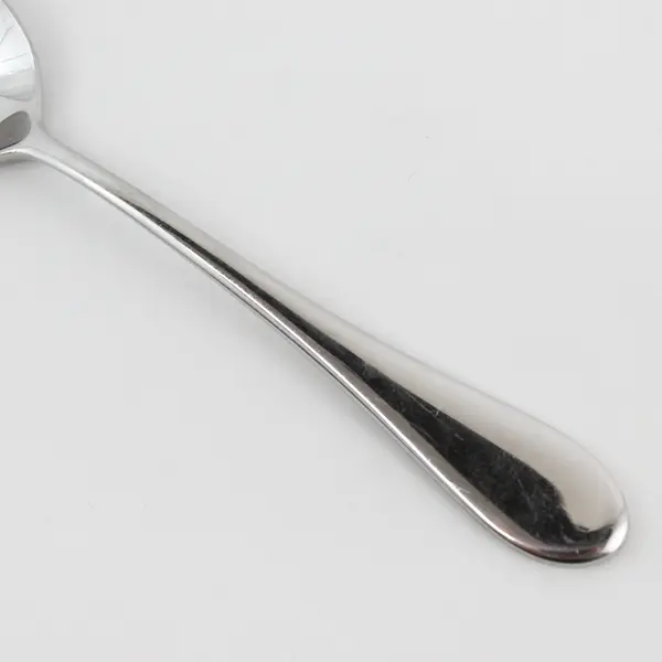Lot of 5 Oneida Silver Icarus Pattern 18/10 SS Oval Soup Spoons From China 7.75"