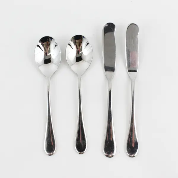 4 Oneida Silver Icarus Pattern 18/10 SS 2 Butter Knives 2 Sugar Spoons China