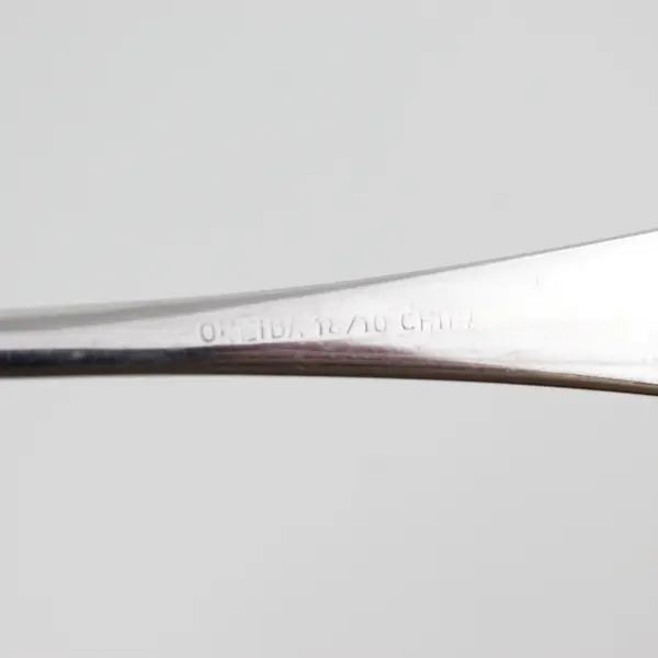4 Oneida Silver Icarus Pattern 18/10 SS 2 Butter Knives 2 Sugar Spoons China