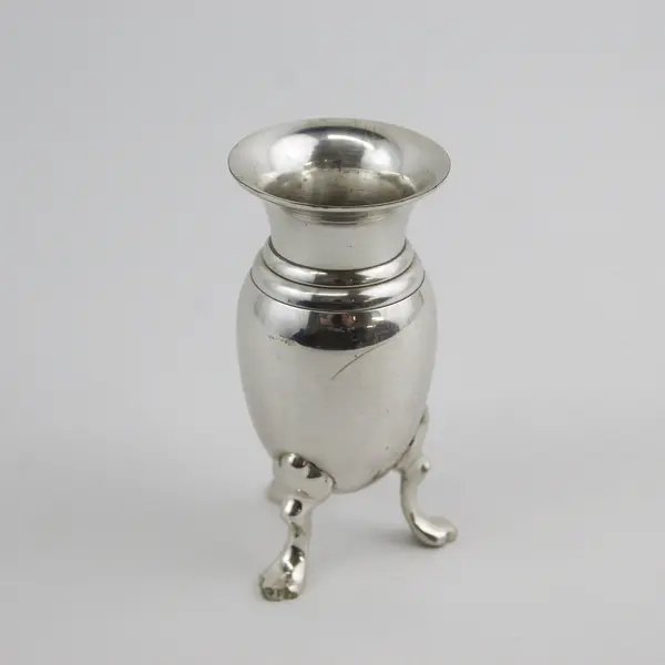 Cottage Home Queen Anne's Silver Bud Vase Pear Shaped Body 3 Footed 4" Tall