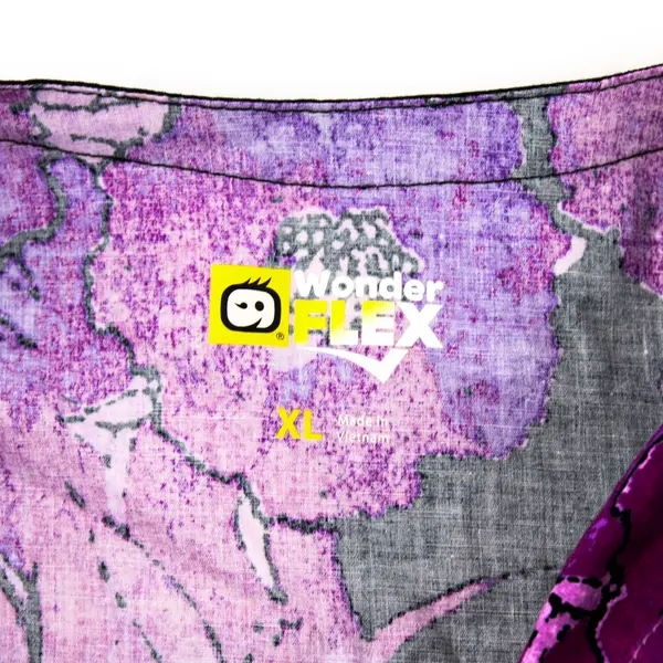 Wonder Flex Purple Floral Pattern Scrub Top Women's XL