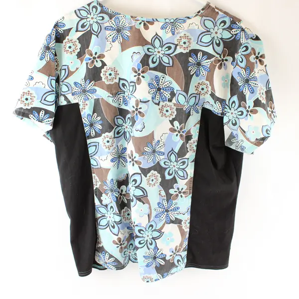 Cherokee Blue and Brown Floral Pattern Scrub Top Women's XL Flawed