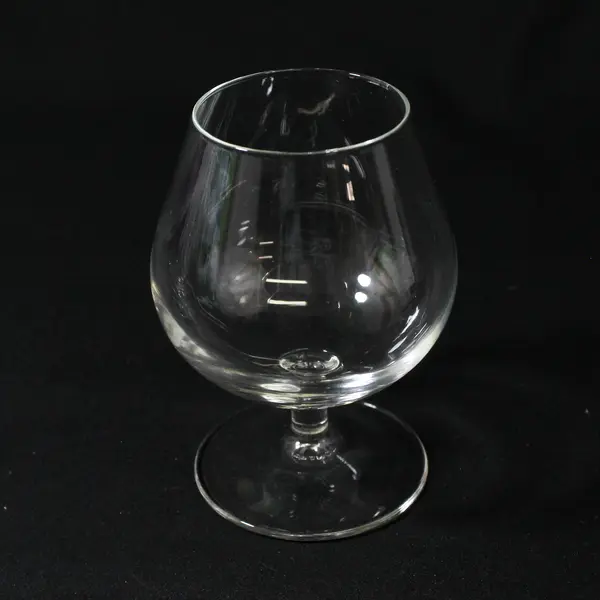 Lot Of 2 Unbranded Matching Clear Glass Brandy/Cognac Glasses 4.5" Tall 3.5"
