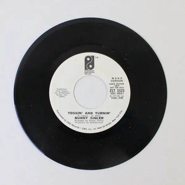 Bunny Sigler - Tossin' and  Turnin'  7" Vinyl Record