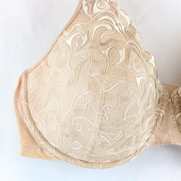 Playtex Beige Nude Lacy Bra Women's Size 44D