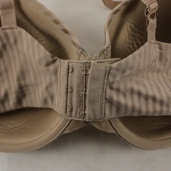 Playtex Beige Nude Striped Underwired Bra Women's 42C