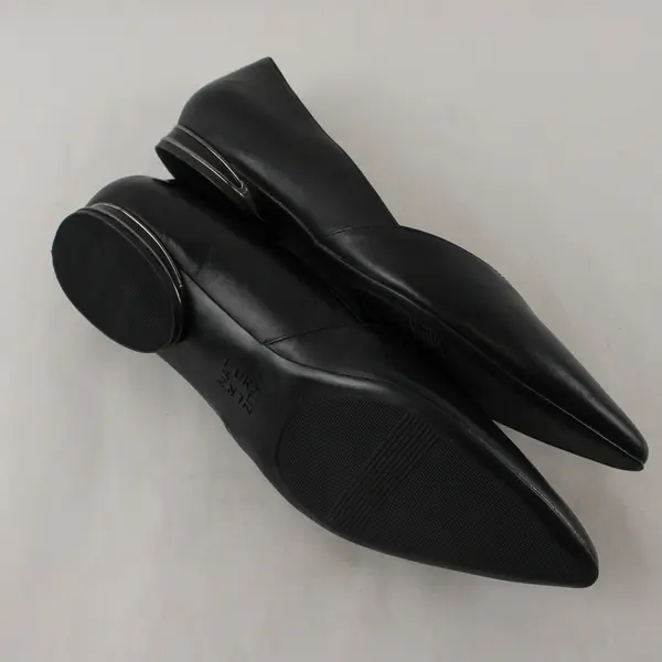 Naturalizer Black Leather Pointed Toe Flats Women's US 9M
