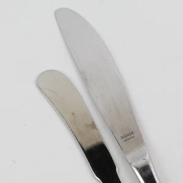 Lot of 4 Dansk Flatware Silhouette Pattern 18/8 SS 3 Dinner Knives 1 Spreader 
