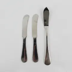 Lot of 3 Dansk Flatware Silhouette Pattern 18/10 SS 2 Spreaders 1 Butter Knife 
